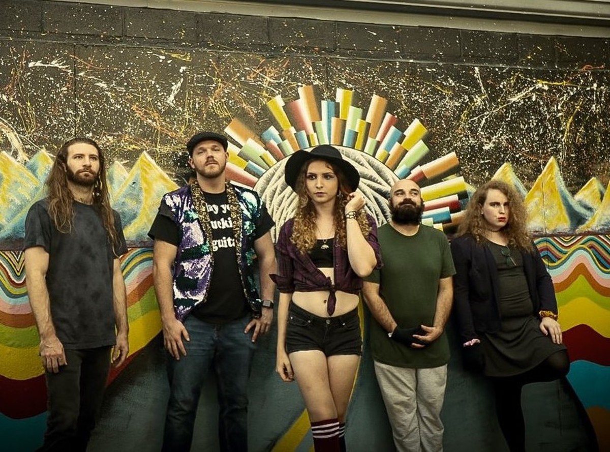 SONG PREMIERE: Genre Fluid Shock Rockers Flummox Create LSD Inspired Pysch Hijnks  On”Hummingbird Anthem”
