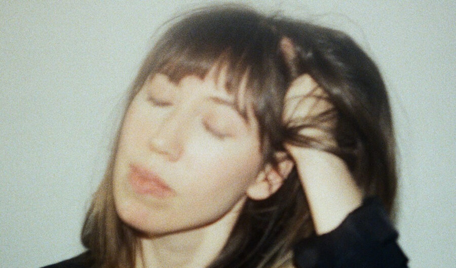 LISTEN: Jo Schornikow Displays Newfound Pop Sheen On Colorful “Lose Yr Love”