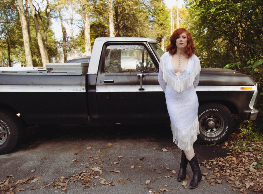 VIDEO PREMIERE: Stacy Antonel Marries Jazzy Vocals and Classic Country Sounds on “Planetary Heartache”