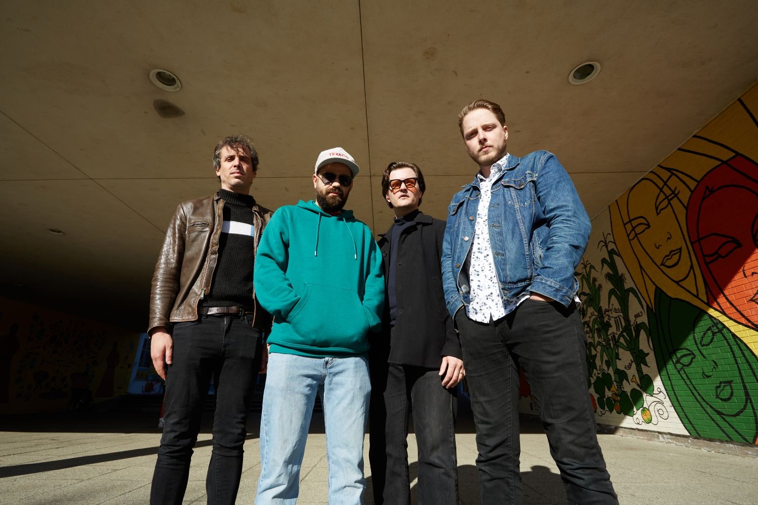 LISTEN: LAMMPING Deliver Fuzz, Disjointed Hooks, Jangly Guitars On “Beyond the Veil”