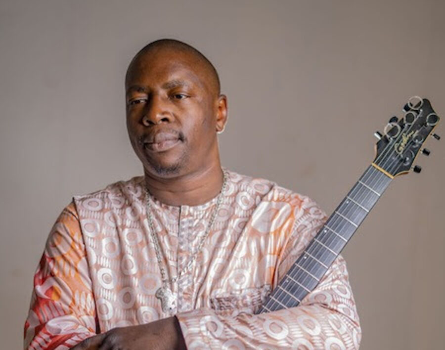 Vieux Farka Touré Announces New LP ‘Les Racines’, Shares Video for “Gabou Ni Tie”