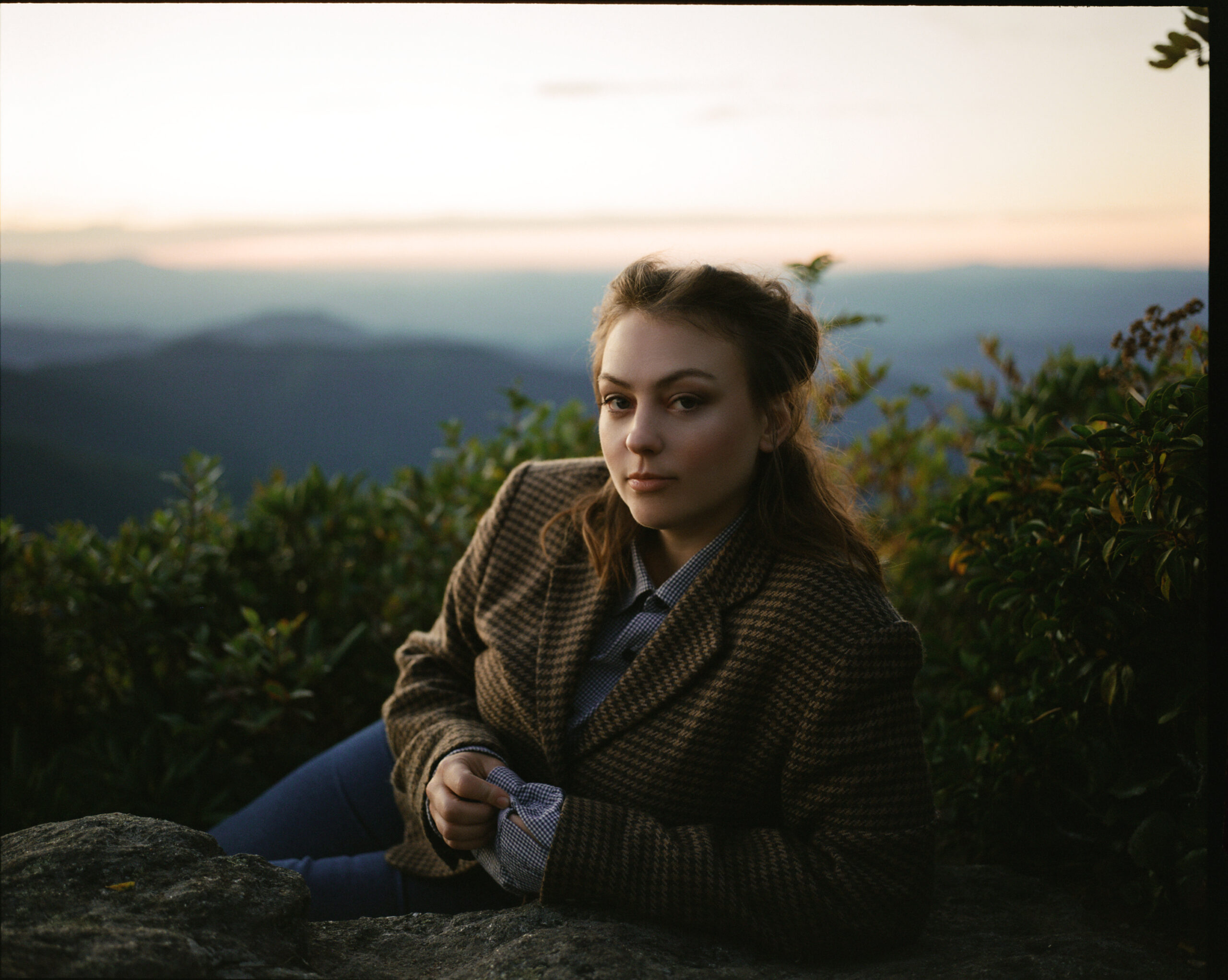 Angel Olsen Returns With Jonathan Wilson Produced New Album ‘Big Time’