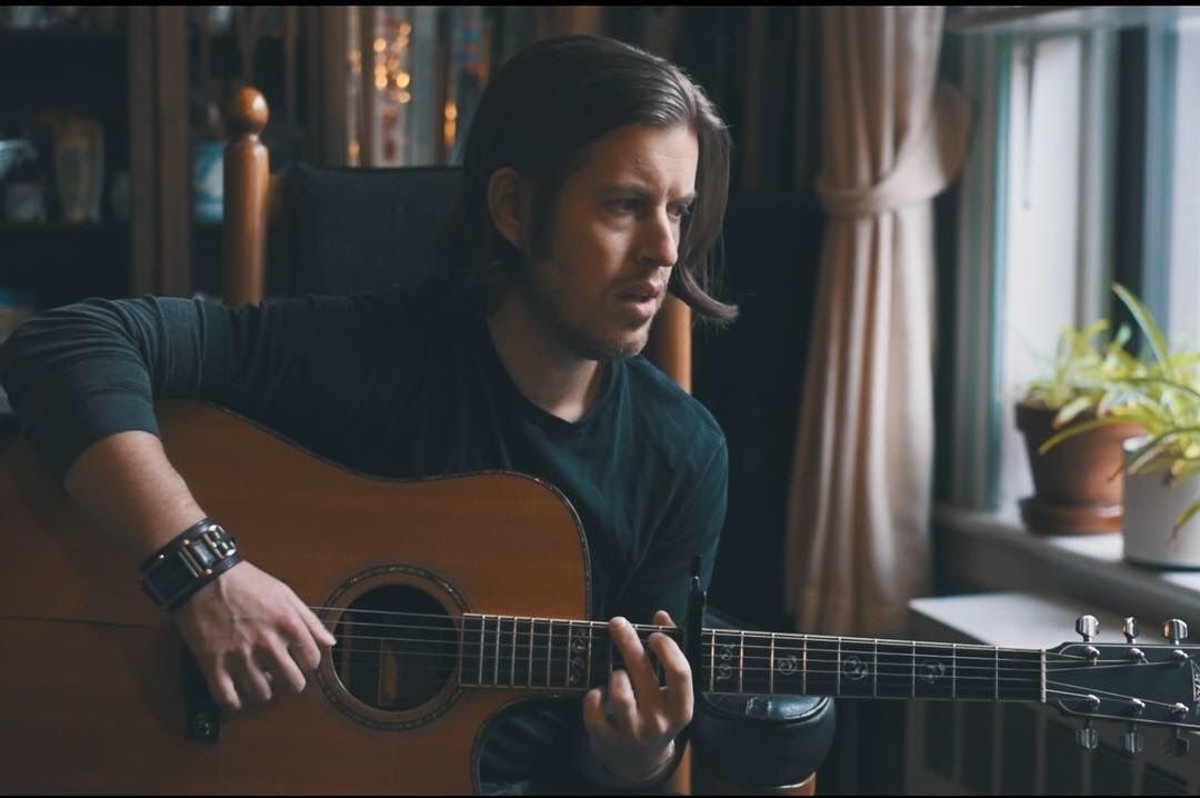 SONG PREMIERE: Barton Stanley David Displays Wistful Grace & Perseverance On “Crest”