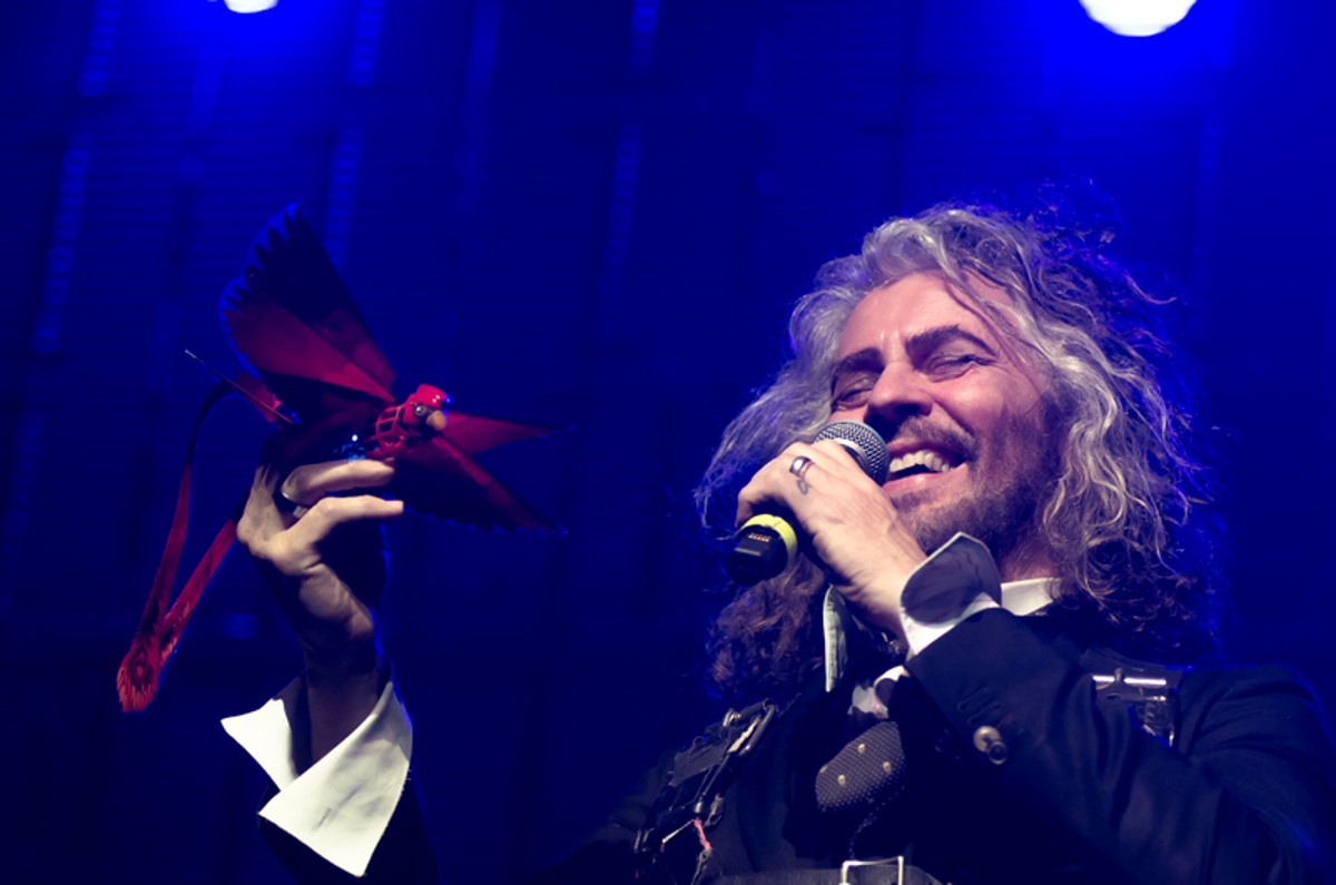 Ten Years Ago Today – The Flaming Lips Set Guinness World Record For Most Show Played Within 24 Hours