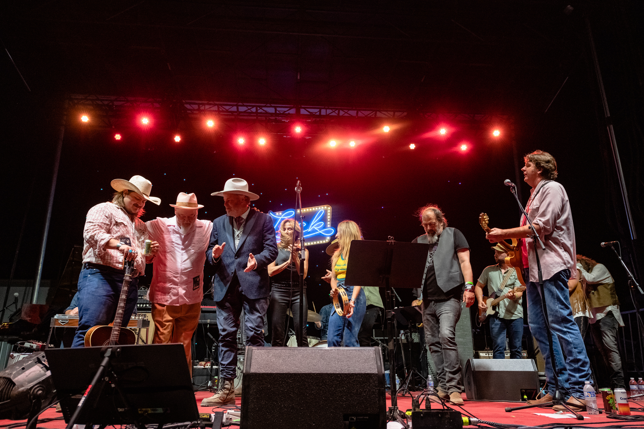 Steve Earle, Sheryl Crow, Robert Earl Keen, Ray Wylie Hubbard and More Celebrate Willie Nelson’s Birthday in Luck, TX (PHOTOS)