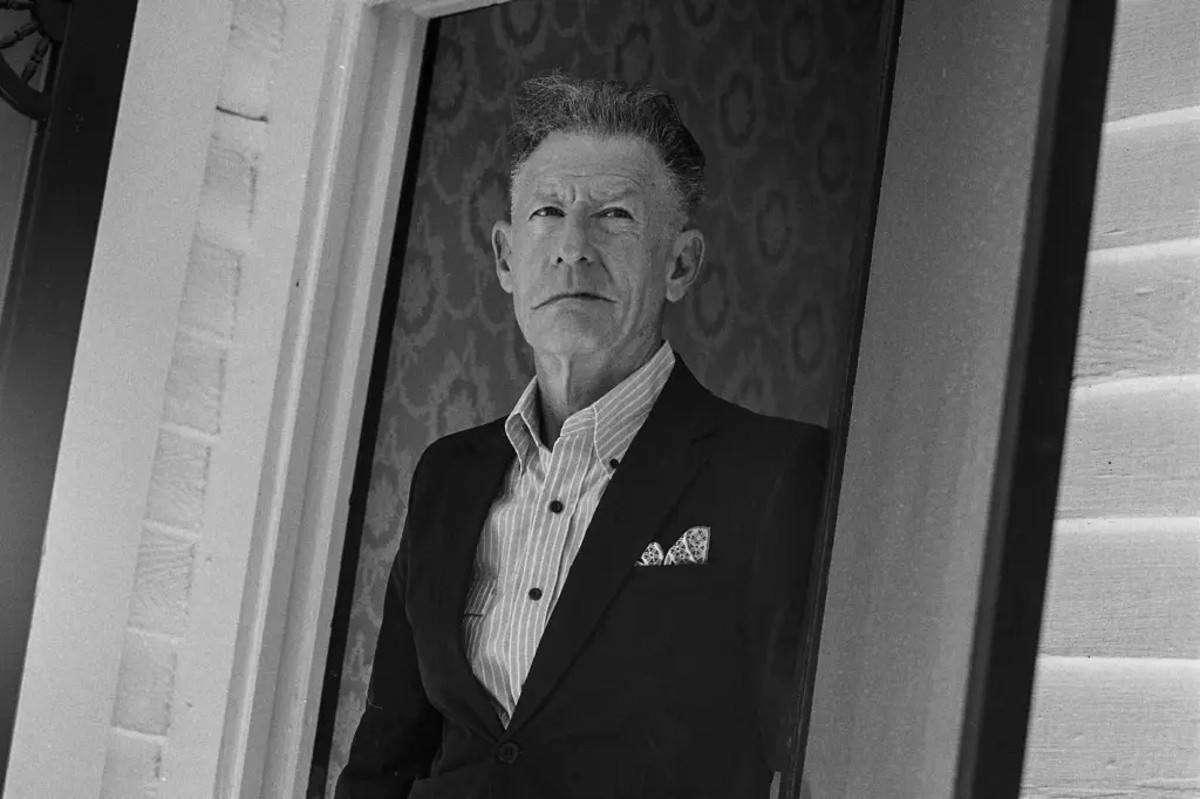 Lyle Lovett Returns Large Band & Trademark Eclectic Mix on ’12th of June’ (ALBUM REVIEW