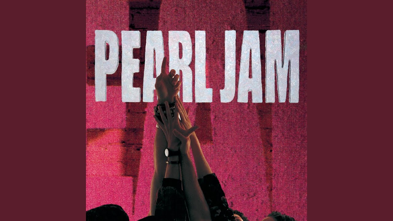 WATCH: Original Pearl Jam Drummer Dave Krusen Join Pearl Jam Last Night (5/16)