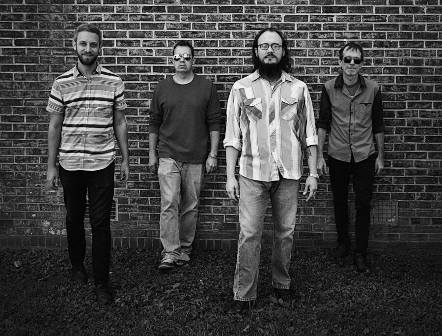 SONG PREMIERE: Bob Marston & the Credible Sources Offer Swampy Tender Soul On ‘Lyin Eyes”