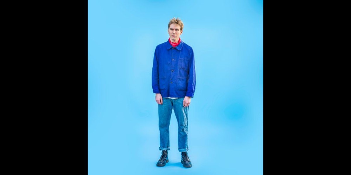 LISTEN: Sonic Løland Molds Deceptively Complex Living Room Folk Via “Young Love”