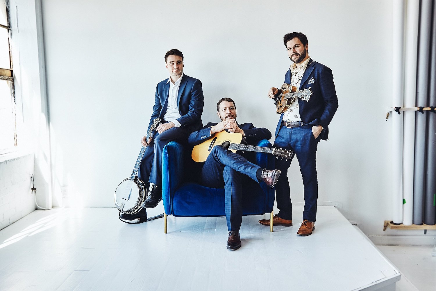 The Slocan Ramblers Brim with Optimism and Bluegrass Cred on ‘Up the Hill and Through the Fog’ (ALBUM REVIEW)