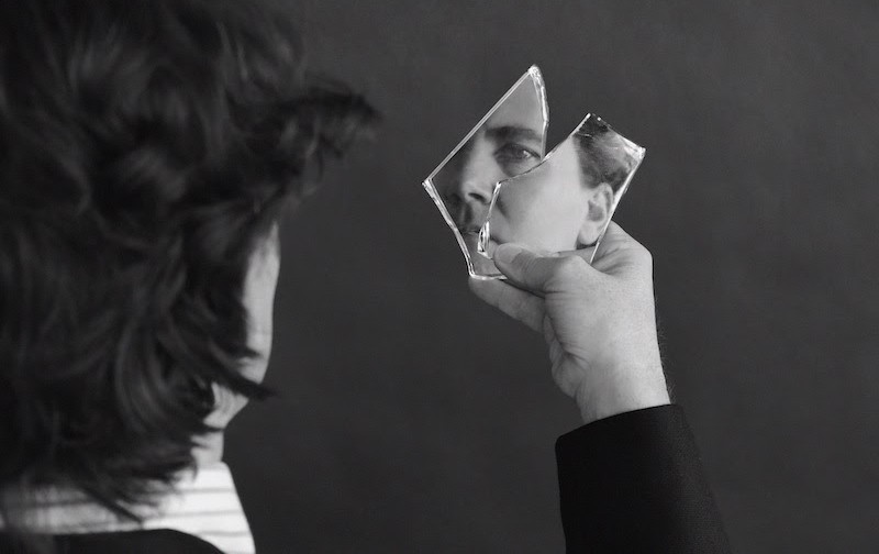 Cass McCombs Weaves Pop, Rock and Indie-folk into Stirring Songs on ‘Heartmind’ (ALBUM REVIEW)