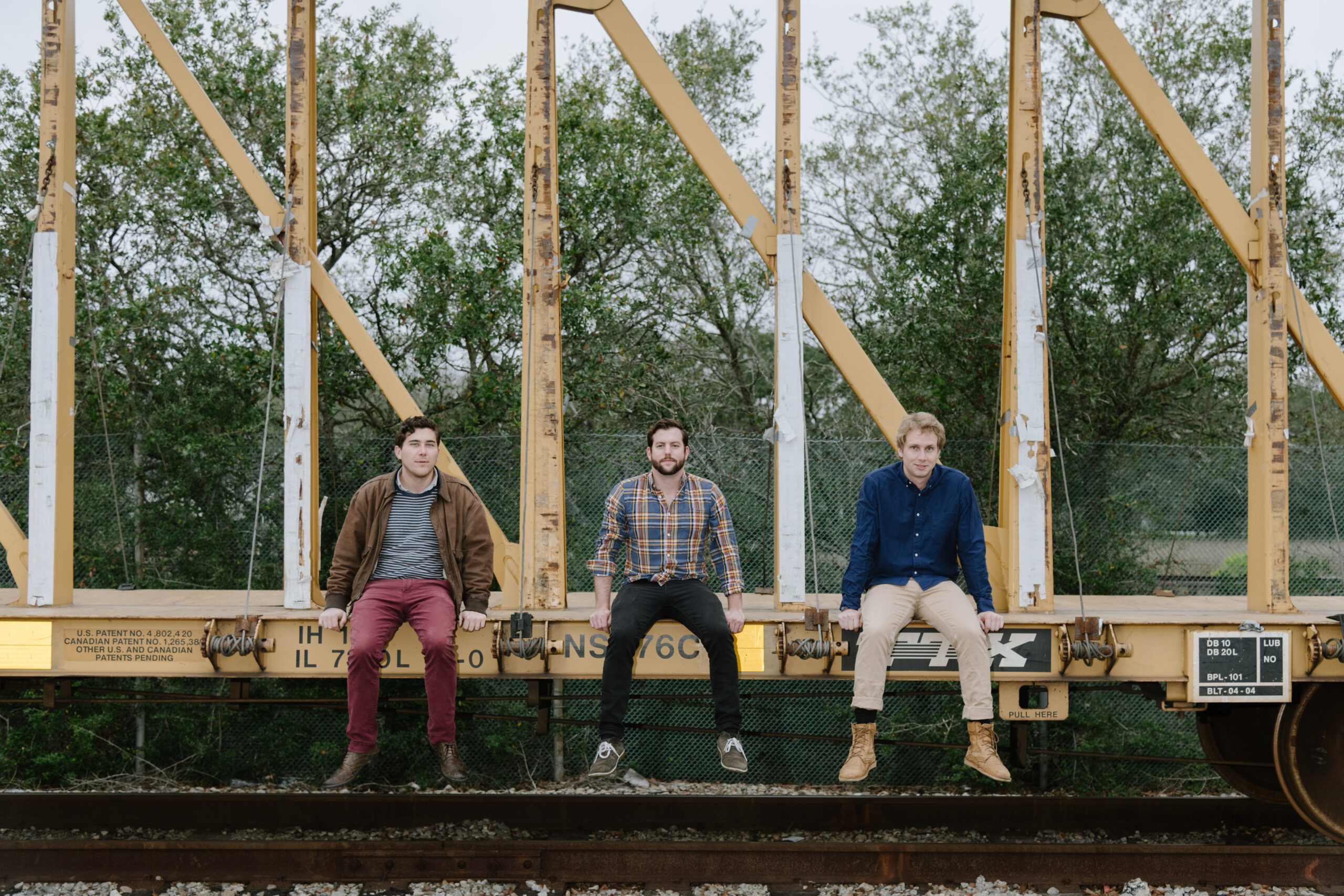 LISTEN: Argot Molds Crafty & Catchy Indie-Americana On “Riverboat”