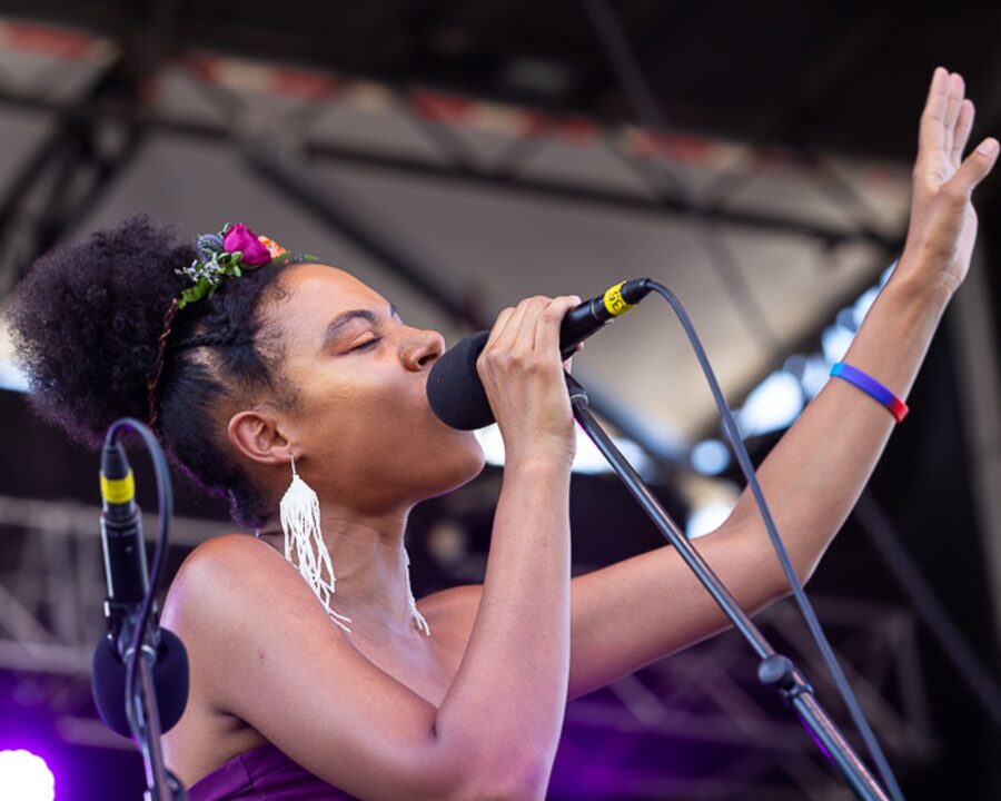 Allison Russell, Dustbowl Revival, Rayland Baxter, Guster & More Highlight 2022 Green River Festival (FESTIVAL REVIEW/PHOTOS)