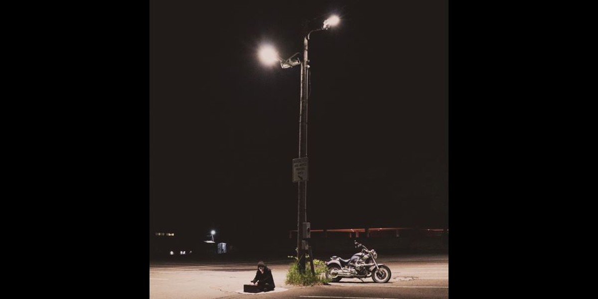 LISTEN: Tyler Bernhardt Employs Inventive Musicianship On “I Like To Be Alone”