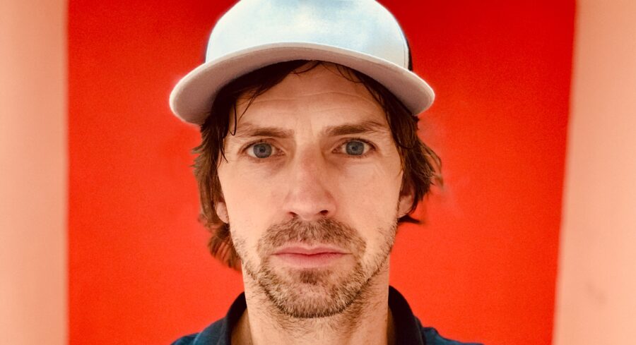 SONG PREMIERE: Trumpeter Swan Reignites Indie Guitar Rock Sheen Via  “Nothing To Show”