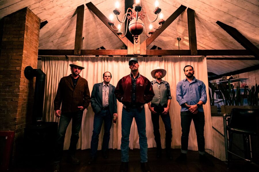 SONG PREMIERE:  Triggers & Slips Broods Soothing Twang & Wistful Memories On “Family Vs. Business” 