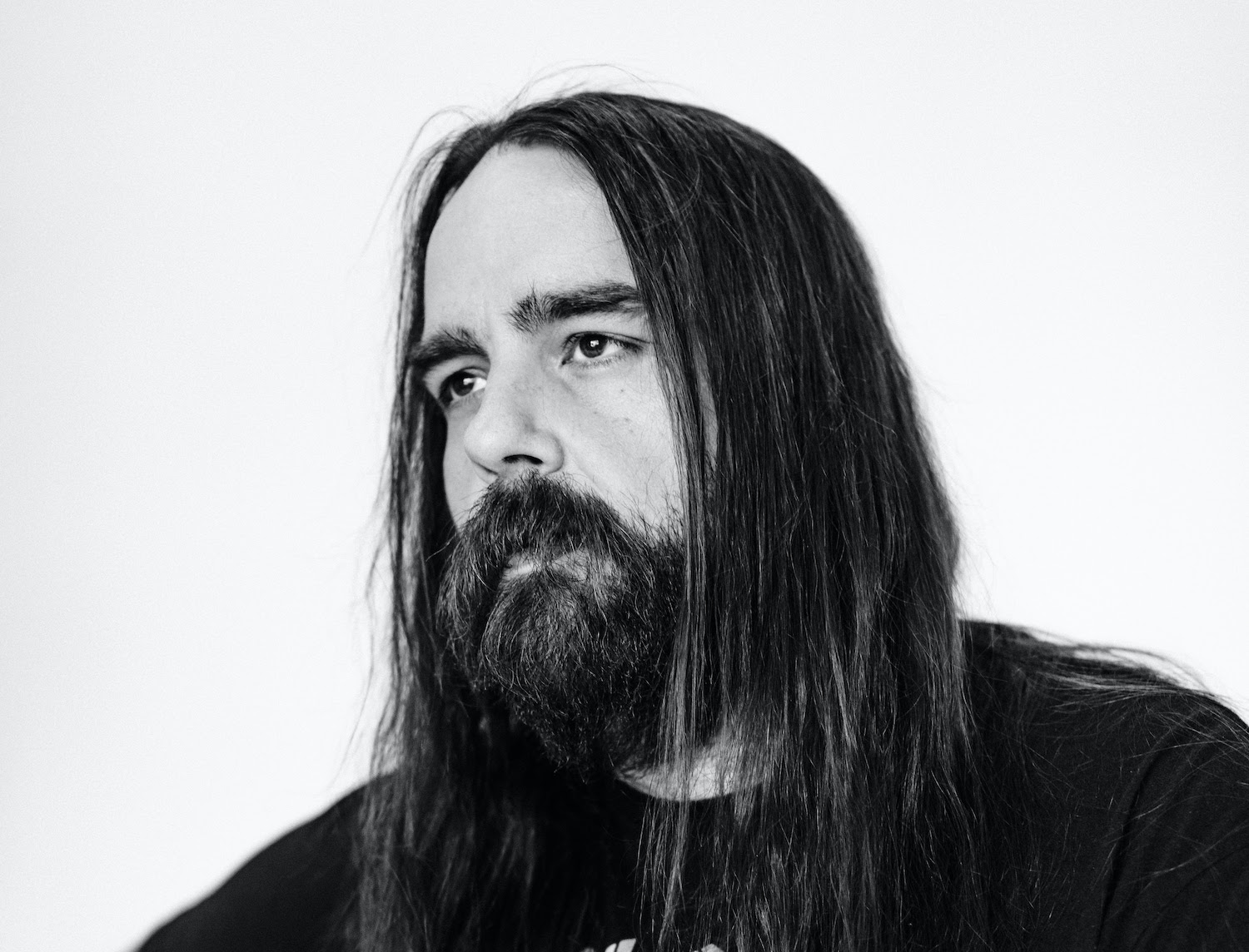 Arlo McKinley Deals with Pain and Loss Through Impactful Songwriting on ‘This Mess We’re In’ (ALBUM REVIEW