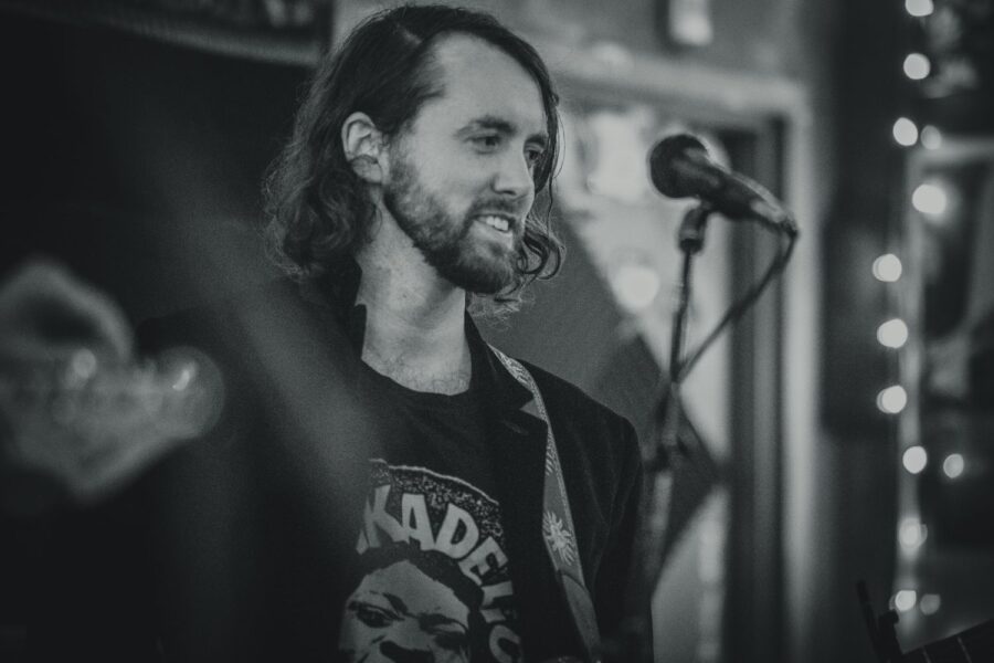 SONG PREMIERE: Ziggy D’Amato Shares Warm and Catchy Pop-rocker “King Baby”
