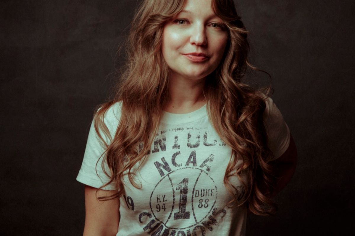 Kelsey Waldon Paints Vintage Country Tones On Relatable ‘No Regular Dog’ (ALBUM REVIEW)