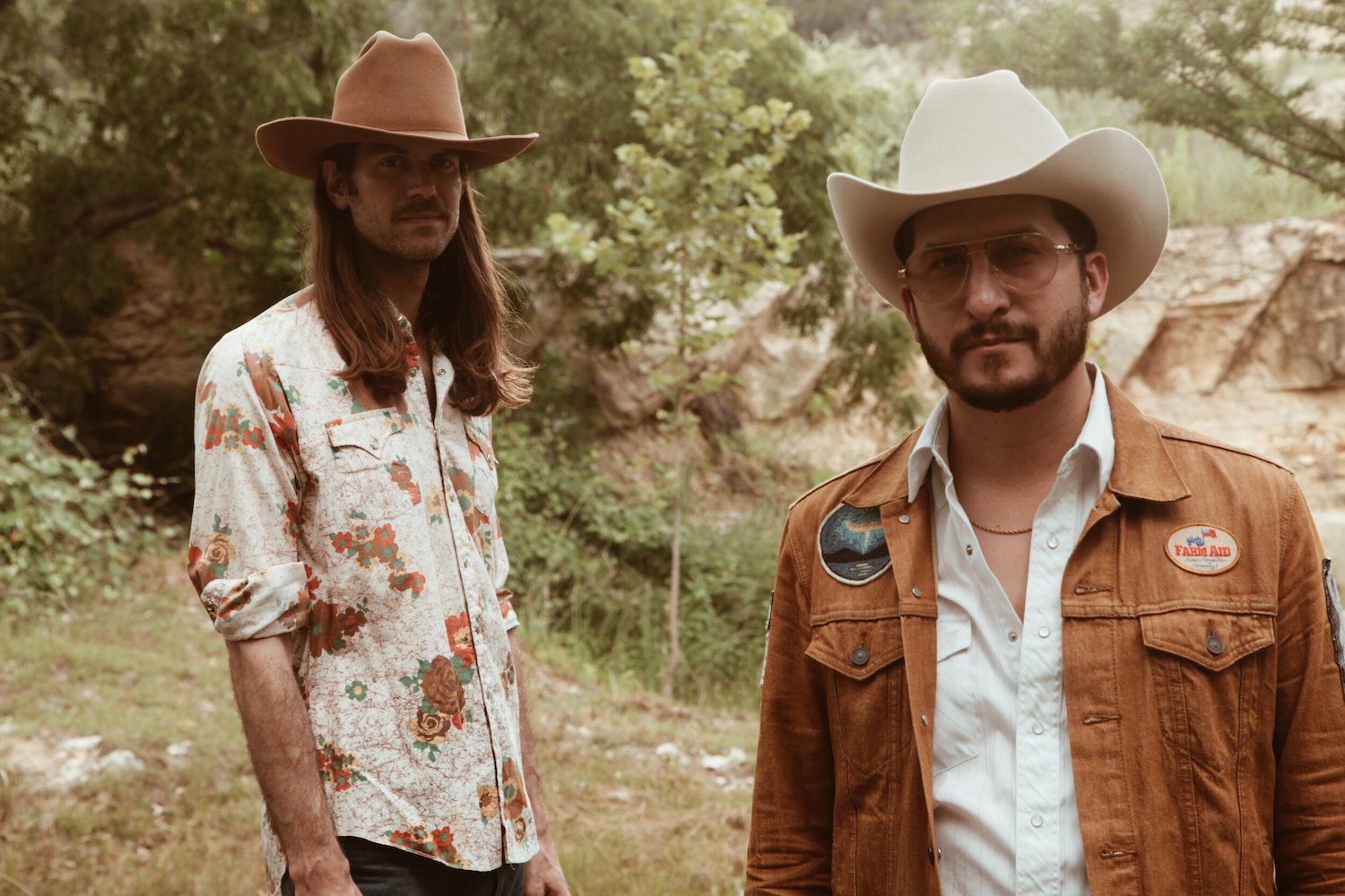 The Western Express Explore Country Music Storytelling on Debut ‘Lunatics, Lovers & Poets’ (ALBUM REVIEW)