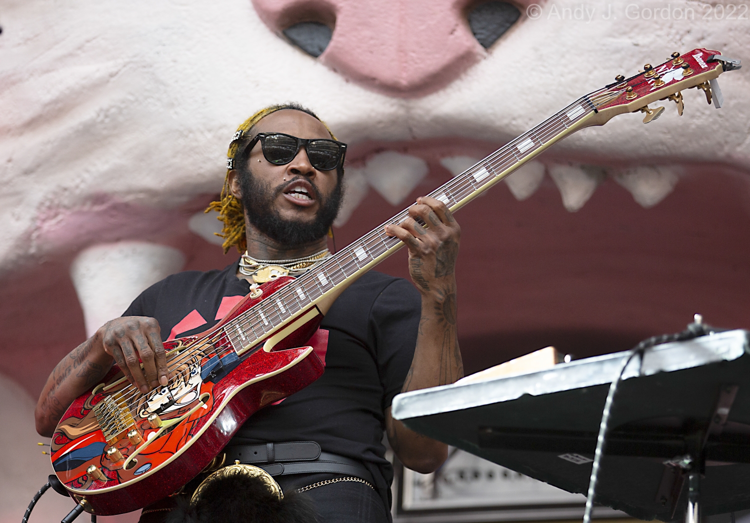 Surfing The Tube: Thundercat Releases Song With The Late Mac Miller; Ganavya Takes On NPR Tiny Desk; Gogol Bordello Shares What’s In His Bag - Glide Magazine