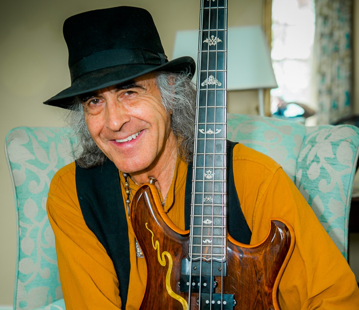 Bay Area Musical Guru Pete Sears Talks  Career With Jefferson Starship, Moonalice & Jerry Garcia (INTERVIEW)