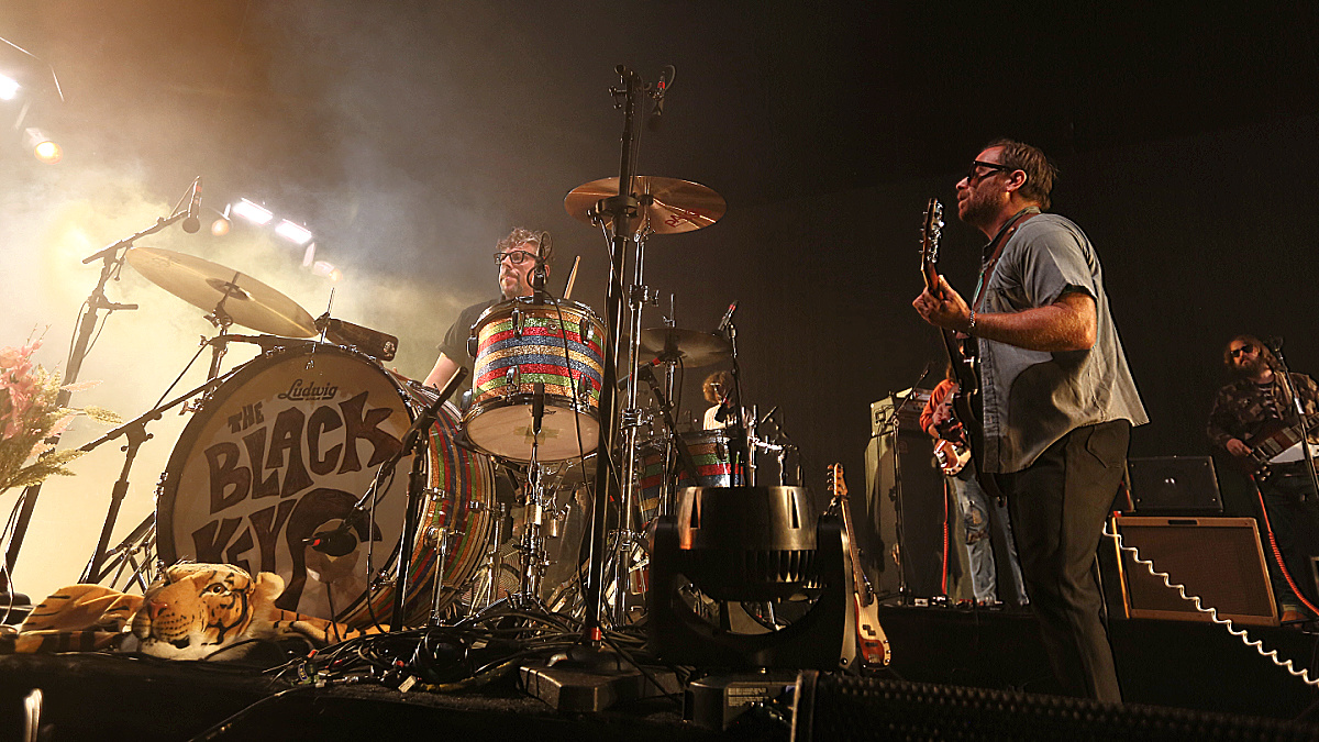 The Black Keys Prove Have Blues, Will Travel At Mansfield’s Xfinity Center (SHOW REVIEW/PHOTOS)