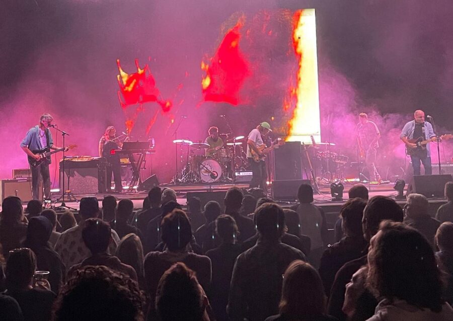 Pavement’s Enigmatic Indie Anthems Remain Vital At Edgefield in Troutdale, OR (SHOW REVIEW)