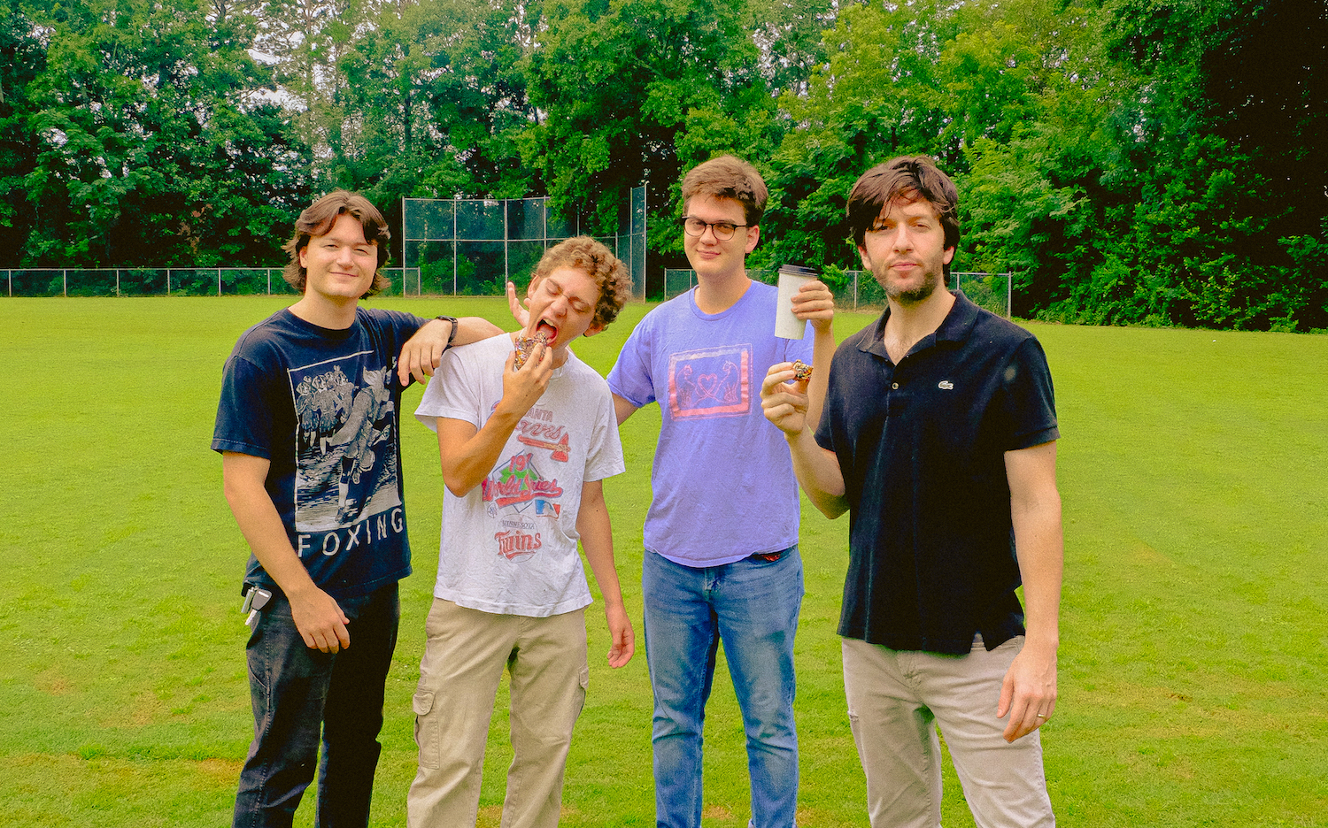 SONG PREMIERE: Drew Beskin & The Sunshine Let Loose with Guitar-driven Psych-pop on “Furrowed Brow”