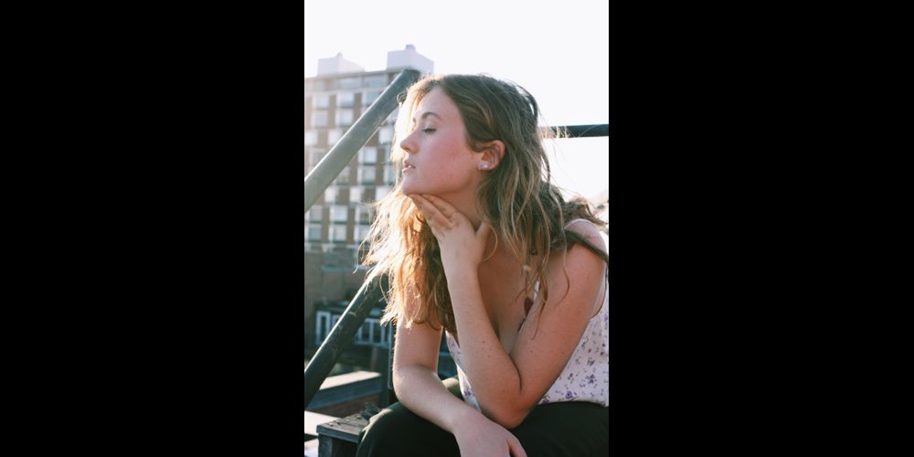 LISTEN: Georgia Parker Echoes ’90s Lilith Fair Era Alt Folk On “Selfishly Indulgent”