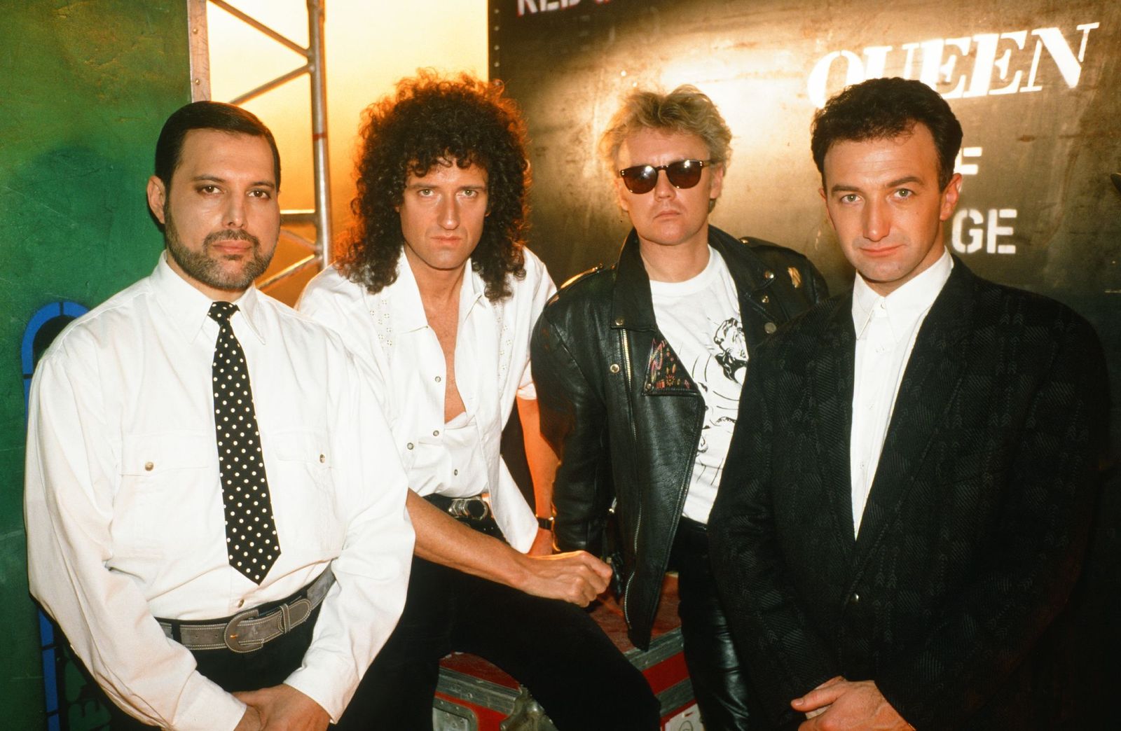 LISTEN: Queen Share Lost Freddie Mercury ‘Miracle’ Era Track “Face It Alone”