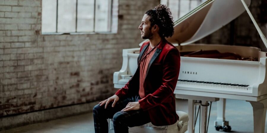Pianist Emmet Cohen Honors Harlem Locale & Duke Ellington On ‘Uptown in Orbit’ (ALBUM REVIEW)