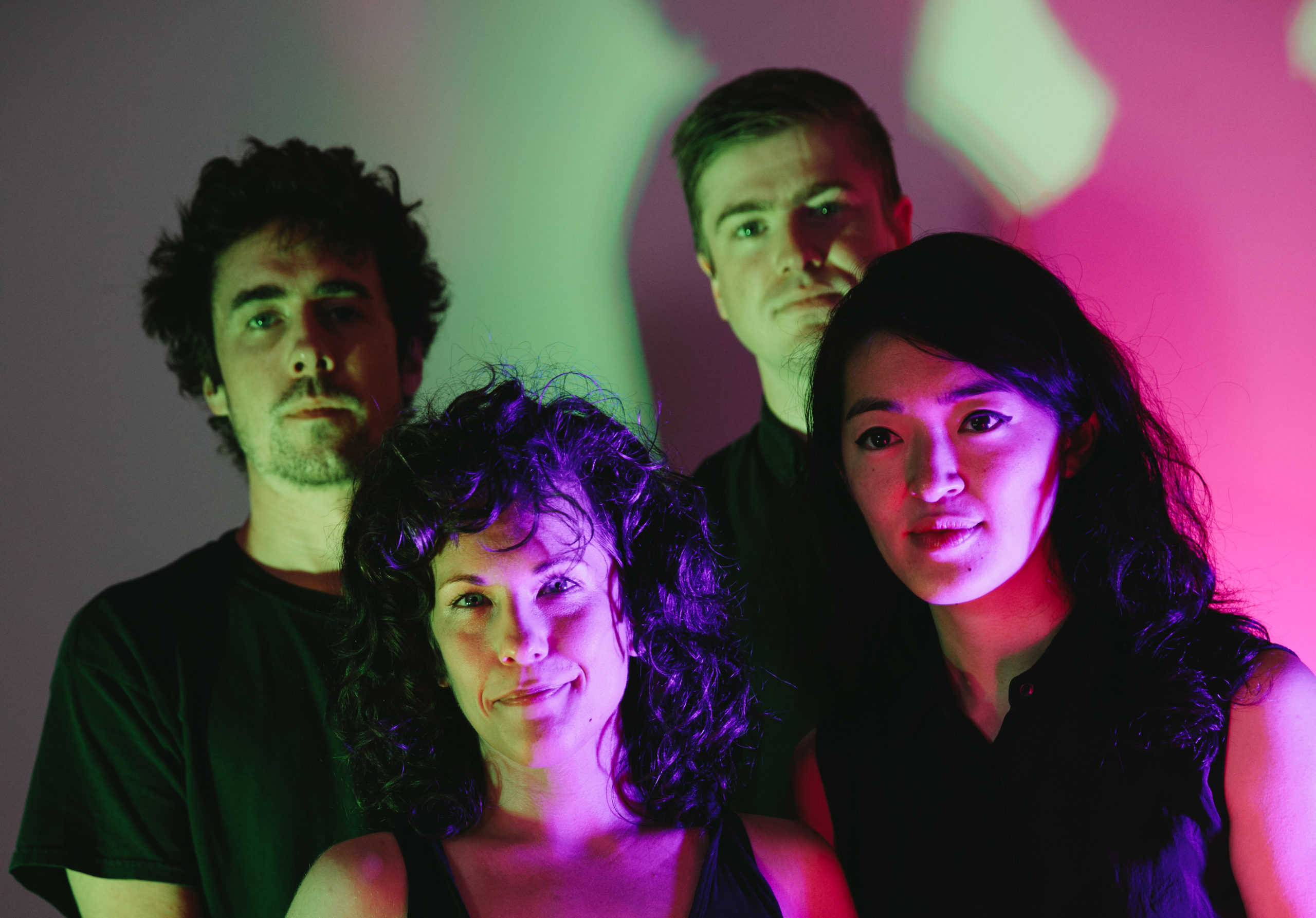 LISTEN: On “Kitchen,” Toebow Brings Shimmering Art Rock & Math Rhythms