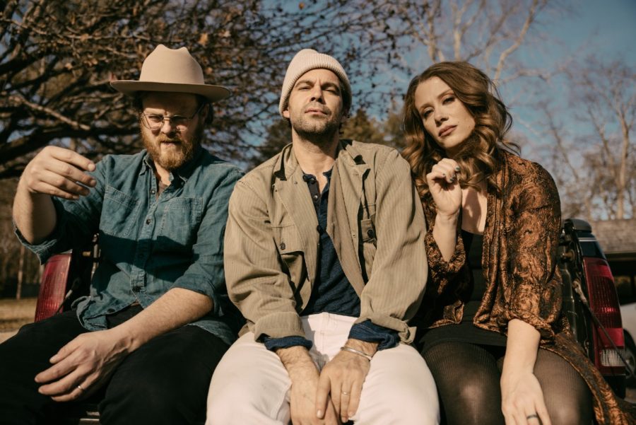 The Lone Bellow Roll Balance Emotional Sweeps & Rapturous Energy at New York’s Webster Hall (SHOW REVIEW)