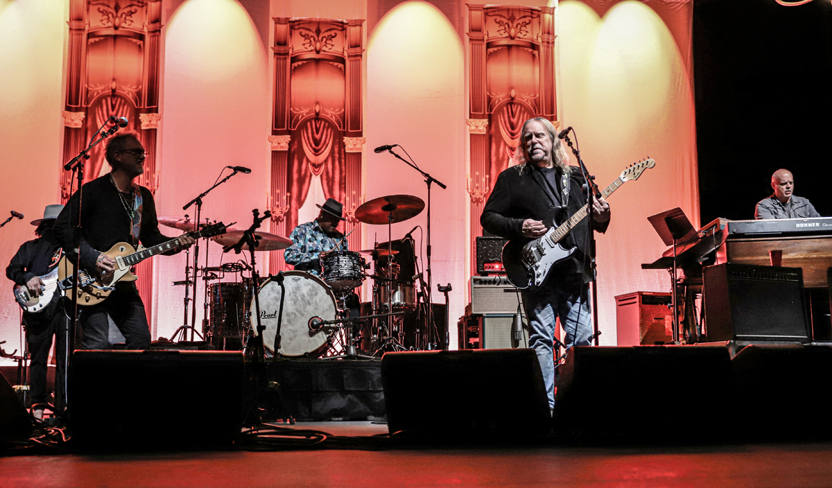 The Last Waltz Tour Feat. Warren Haynes, John Medeski, Anders Osborne Rocks Up The Band Classic At Richmond’s Altria Theater (PHOTOS)