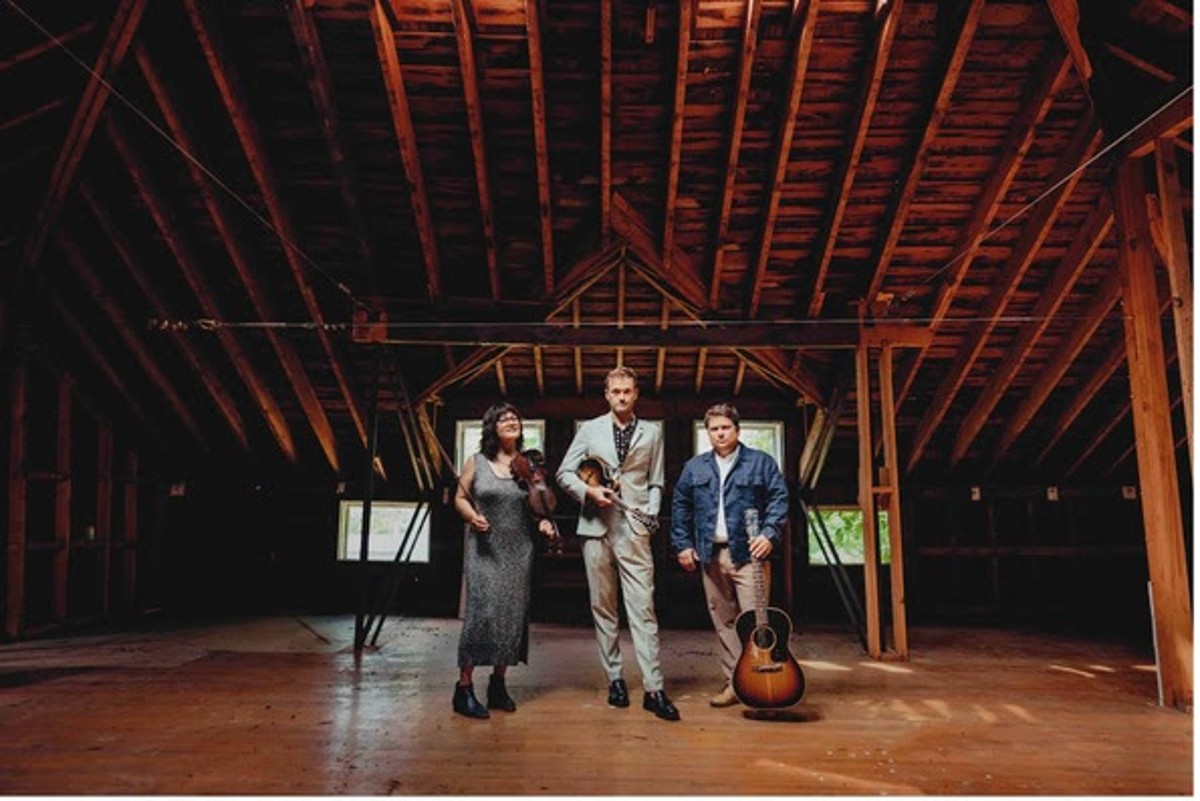 Nickel Creek Returns For Two Special Ryman Auditorium Shows
