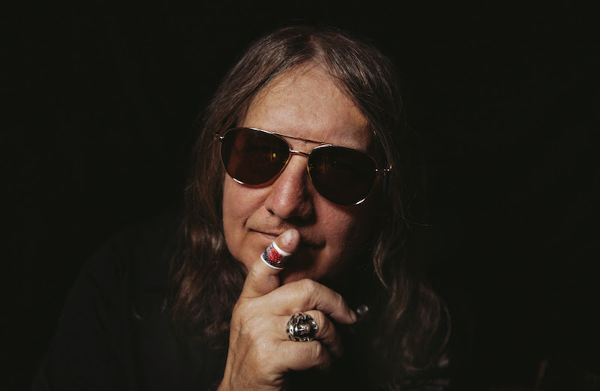 Drivin N Cryin’s Kevn Kinney Announces New Solo LP ‘Think About It’, Shares Four New Songs