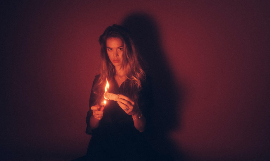 ALBUM PREMIERE: Rose Haze Let Improvised Desert Rock Wax and Wane on ‘Contemplations in the Desert’