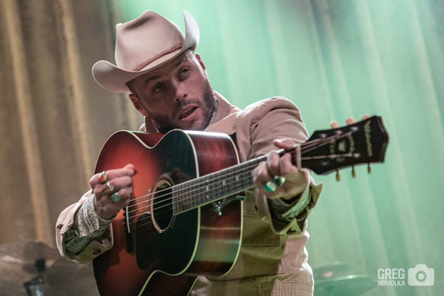 Charley Crockett Displays His Country Star Power and Texas Love in Portland, OR (SHOW REVIEW/PHOTOS)