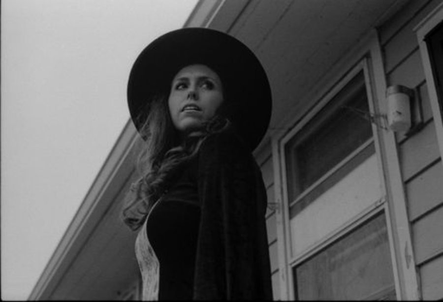 LISTEN: Jessica Breanne Delivers Mysterious Rock-Fueled Twang On “Bad Shape”