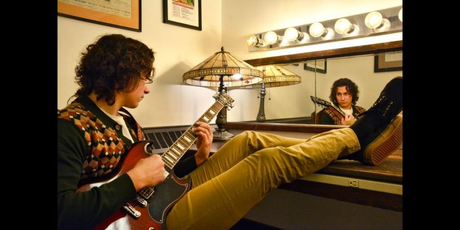 LISTEN: Hayes Noble Blasts Angst & Rock N’ Roll Sweetness On “Forget It”