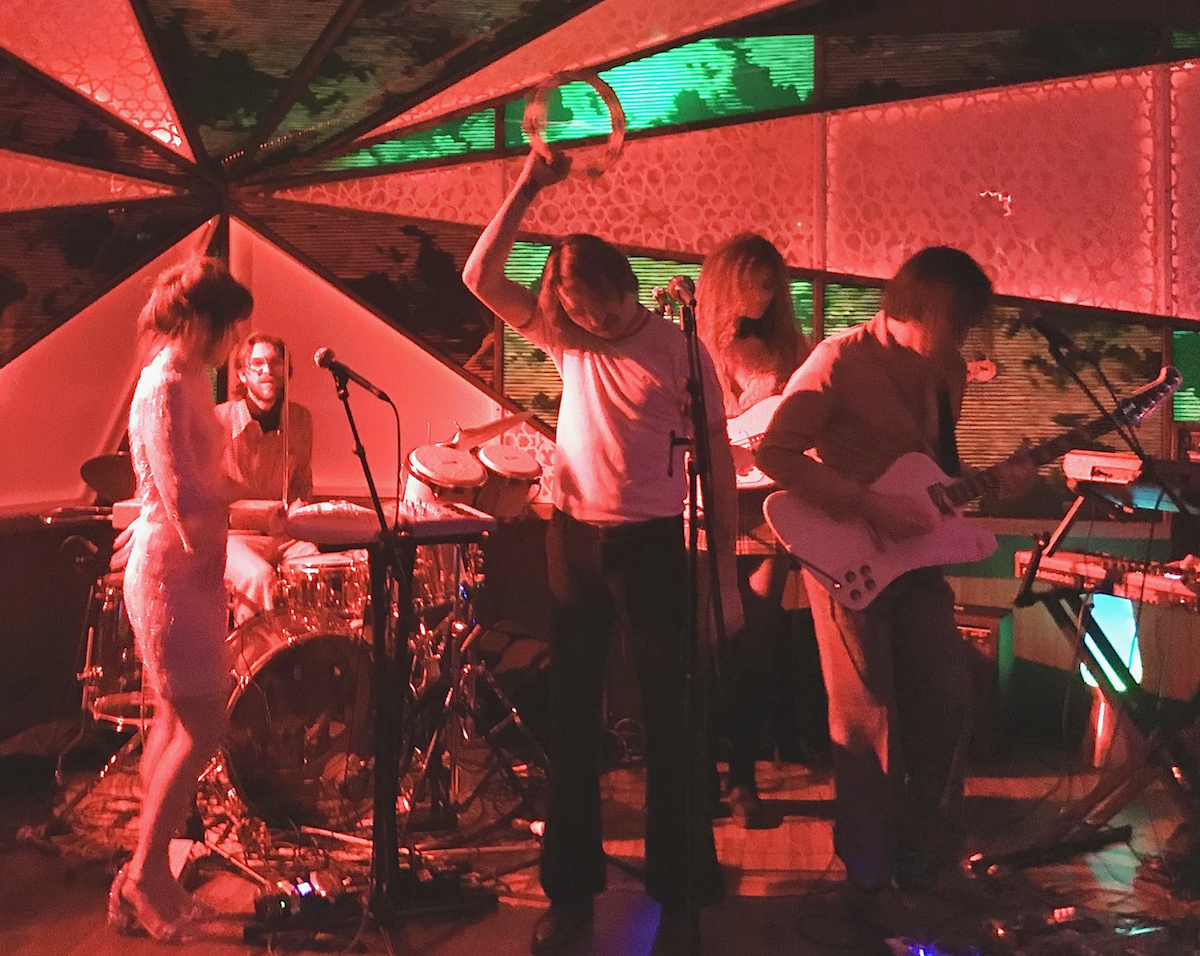 SONG PREMIERE: ISTA Radiates with 70s Vintage Fuzz-rock Sound on “TRUE”