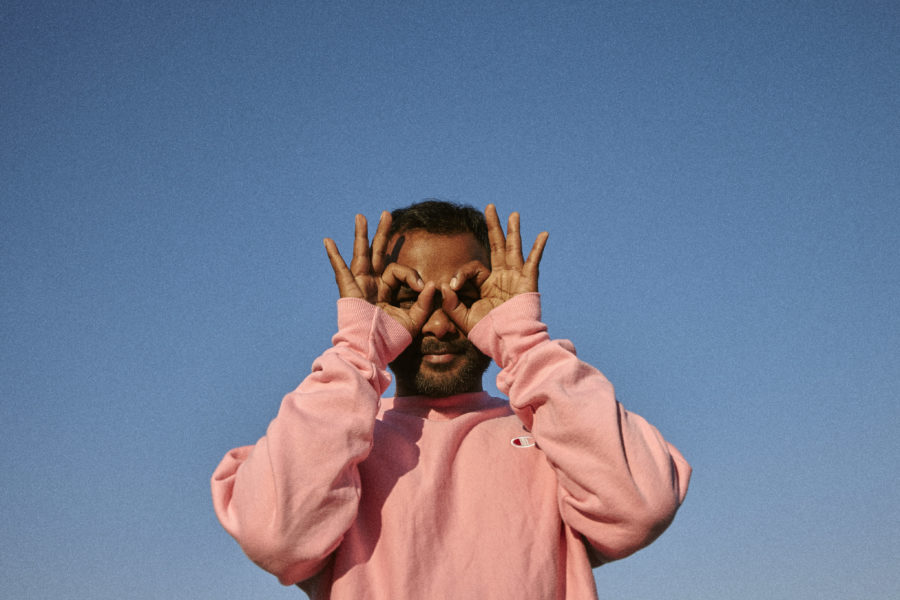 LISTEN: Sumaroo Keeps Indie Folk Lighthearted On Strummy “No One Likes The Kids”