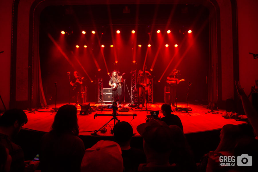 Kitchen Dwellers Light Up Jam Grass Sound with Rock and Roll Spark in Portland, OR (SHOW REVIEW/PHOTOS)