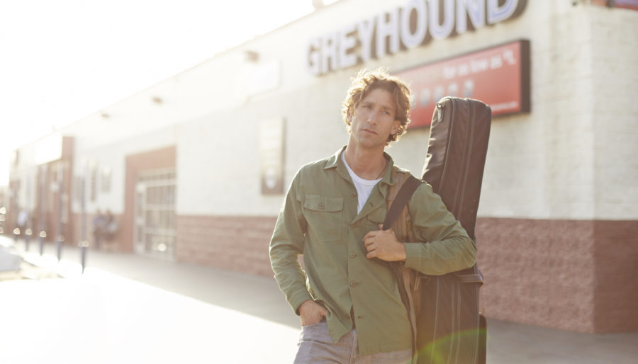 SONG PREMIERE: Doug Levitt Lends Poignant Lyricism and Soulful Americana Sound to “Cold Comfort”