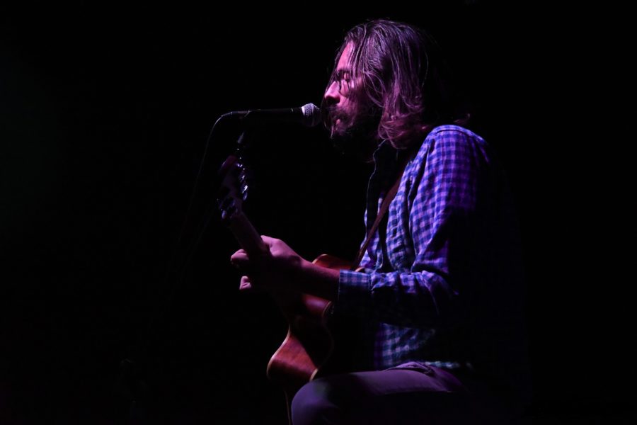 SONG PREMIERE: Grant Swift Delivers Virtuosic Vocal Workout On “Be There”