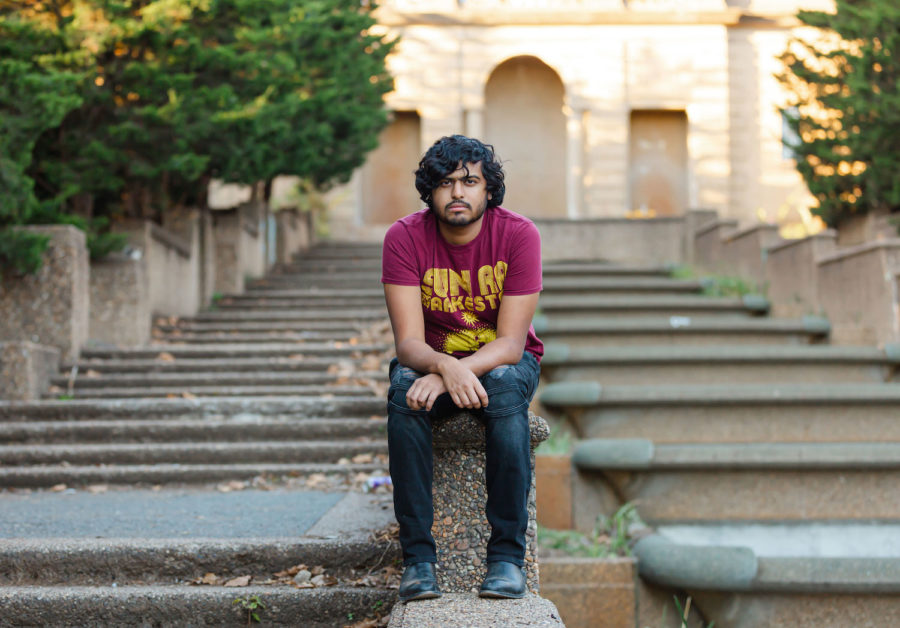 SONG PREMIERE: Mothlights Brings Warmth to the Cold with Intimate Slowcore Tune “Thermidor”