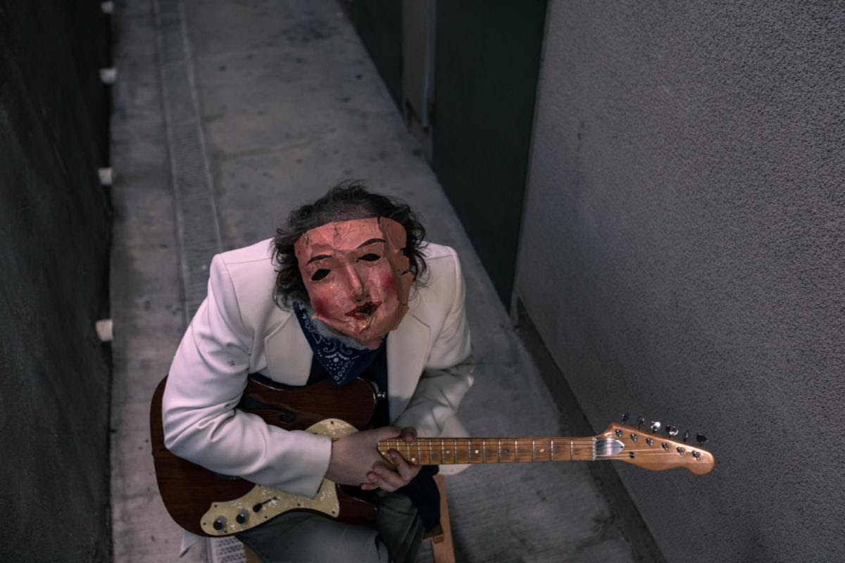 Caustic Commentary: Califone, Circles Around The Sun, Webbed Wing, Arlo Parks & More