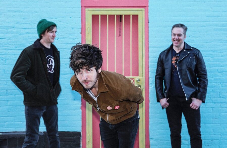 Newski Enlists Musical Pals from Nada Surf, Red Wanting Blue, The Verve Pipe and More on ‘Friend Rock’ (ALBUM REVIEW)