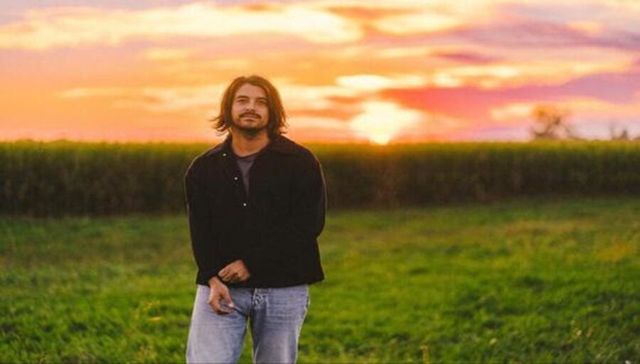 Matthew Logan Vasquez Delivers Purposeful Mood Shifting Experimentalism On ‘As All Get Out’ (ALBUM REVIEW)